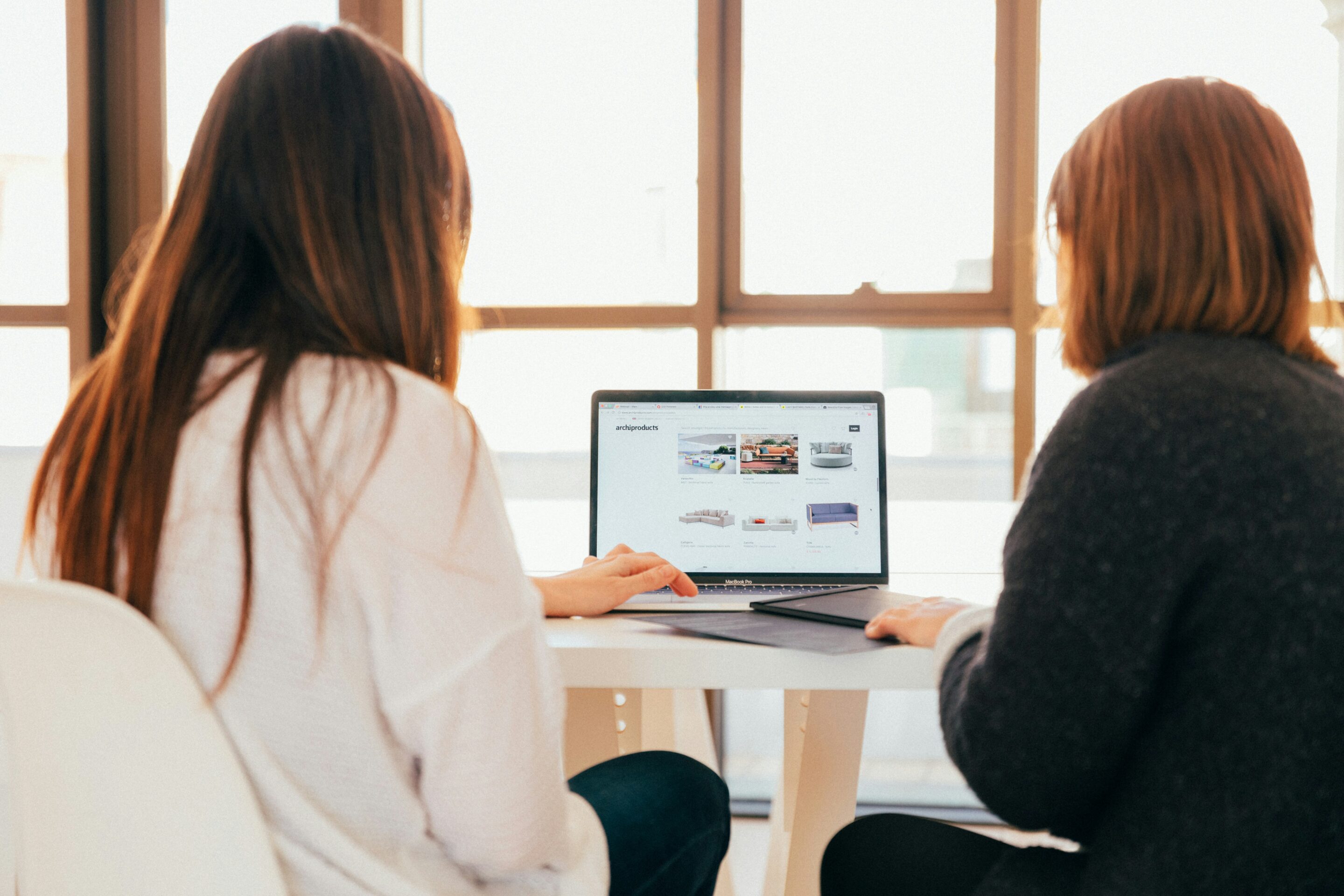 Edmonton Web Design and SEO combined gives you a real strategy and the best possible results from your new or updated website. Photo credit by Kobu Agency for Unsplash